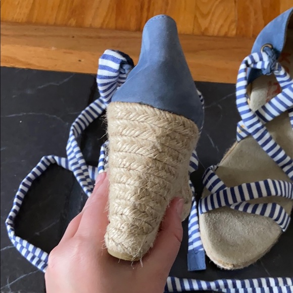 Blue and white Michael Kors Espadrilles - Picture 2 of 5